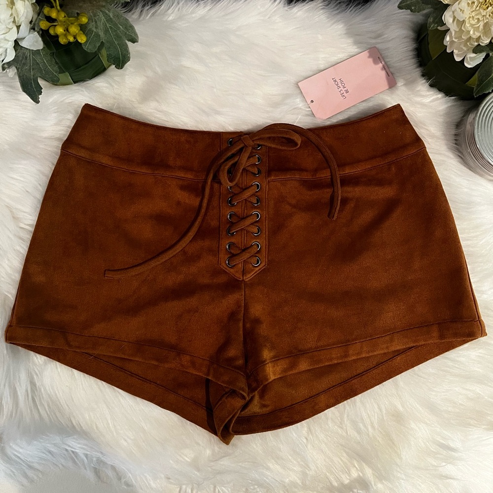 NEW Soprano High Waist Lace Up Faux Suede Short Shorts in Cognac Brown M…
